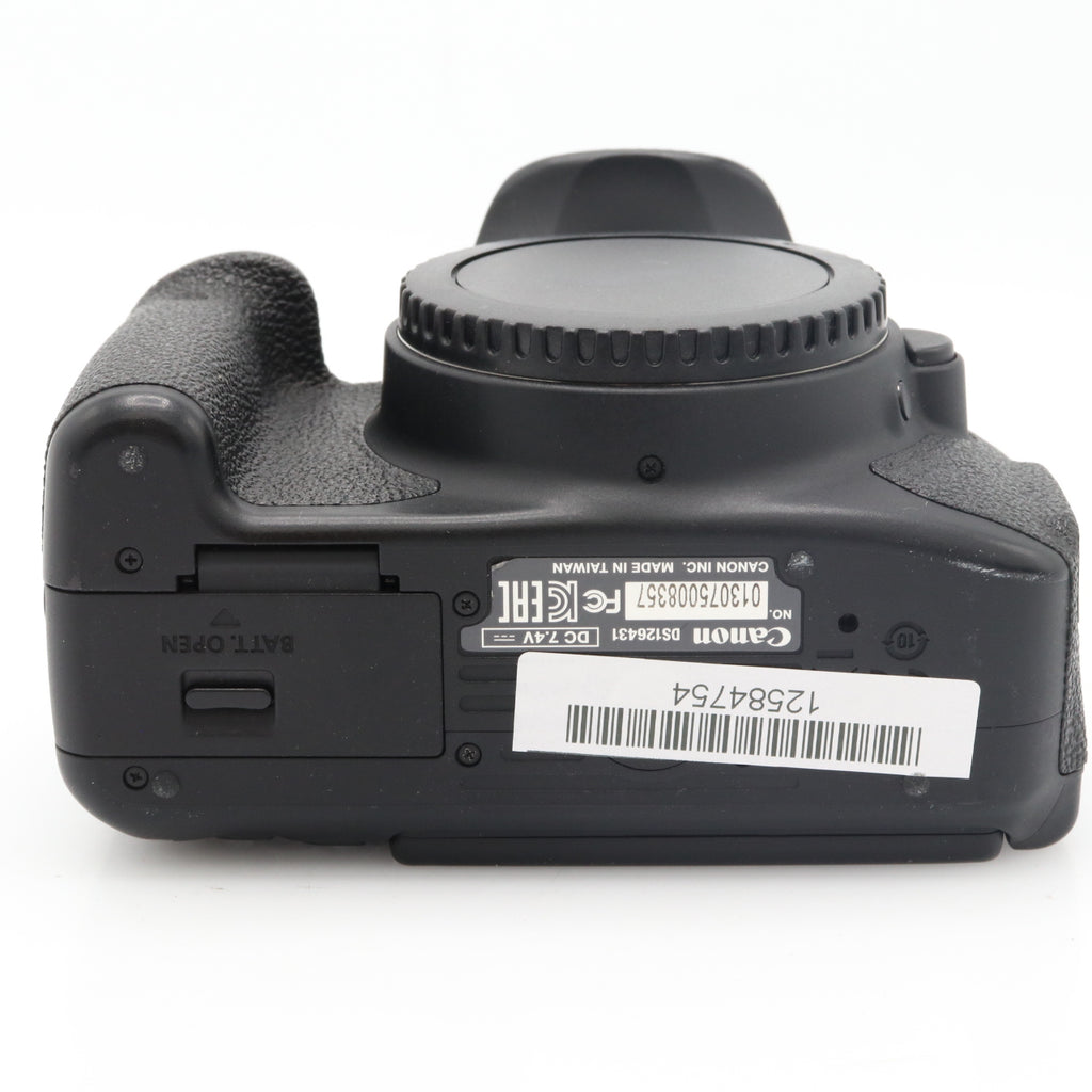 Canon EOS 700D body used