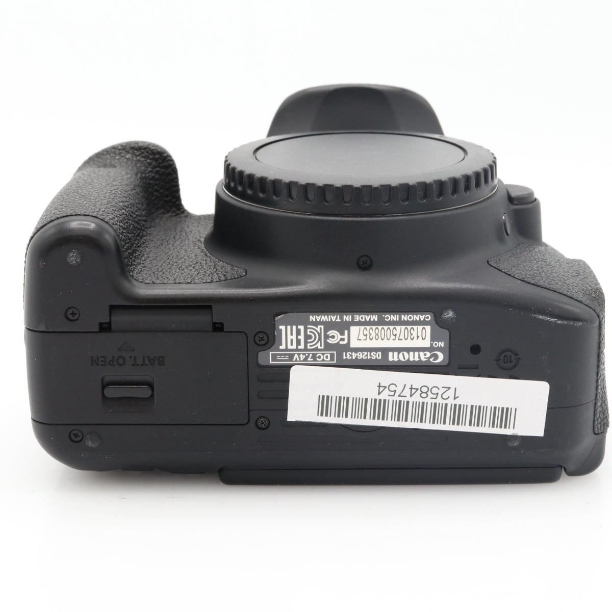 Canon EOS 700D body used
