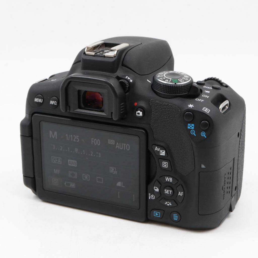 Canon EOS 750D body used