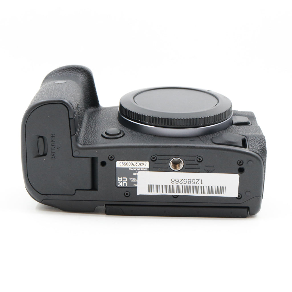 Canon EOS R5 body used