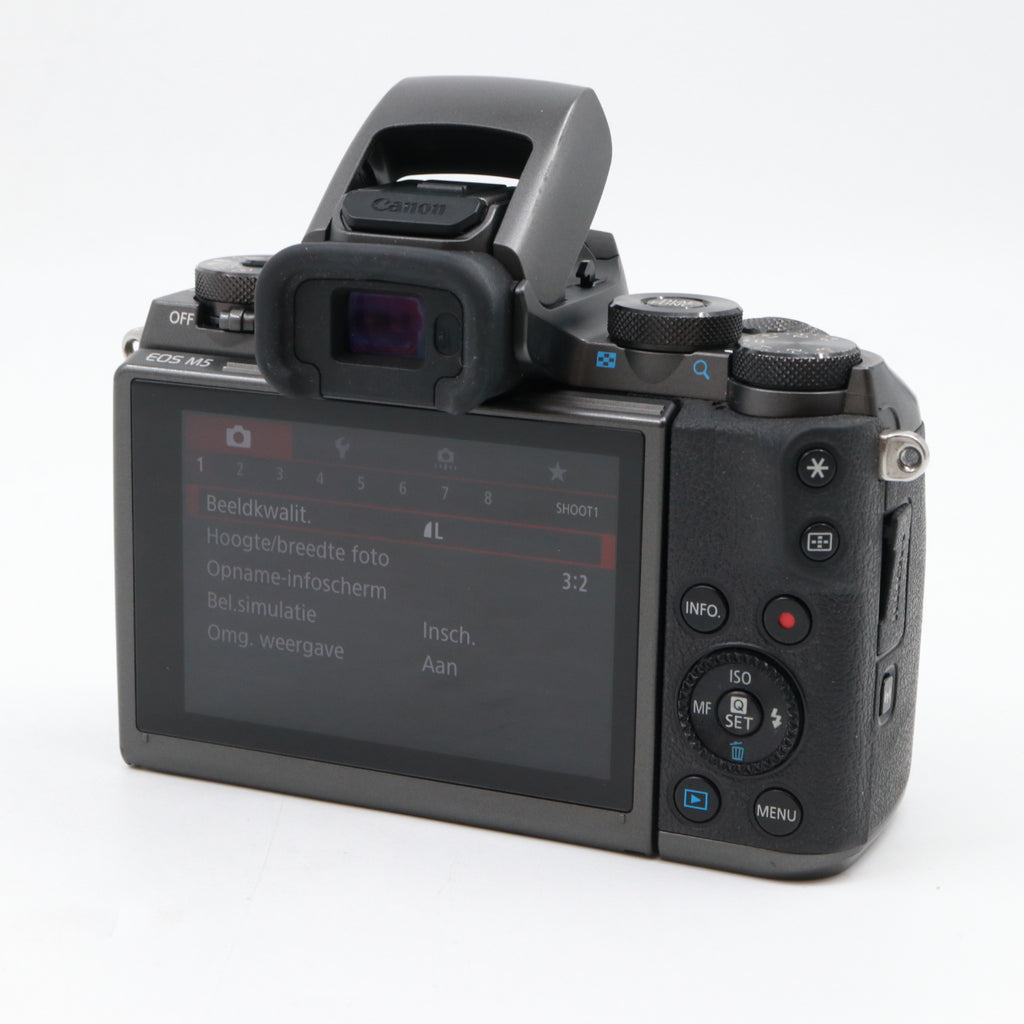 Canon EOS M5 body used