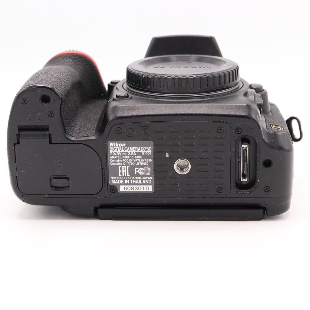Nikon D750 body used