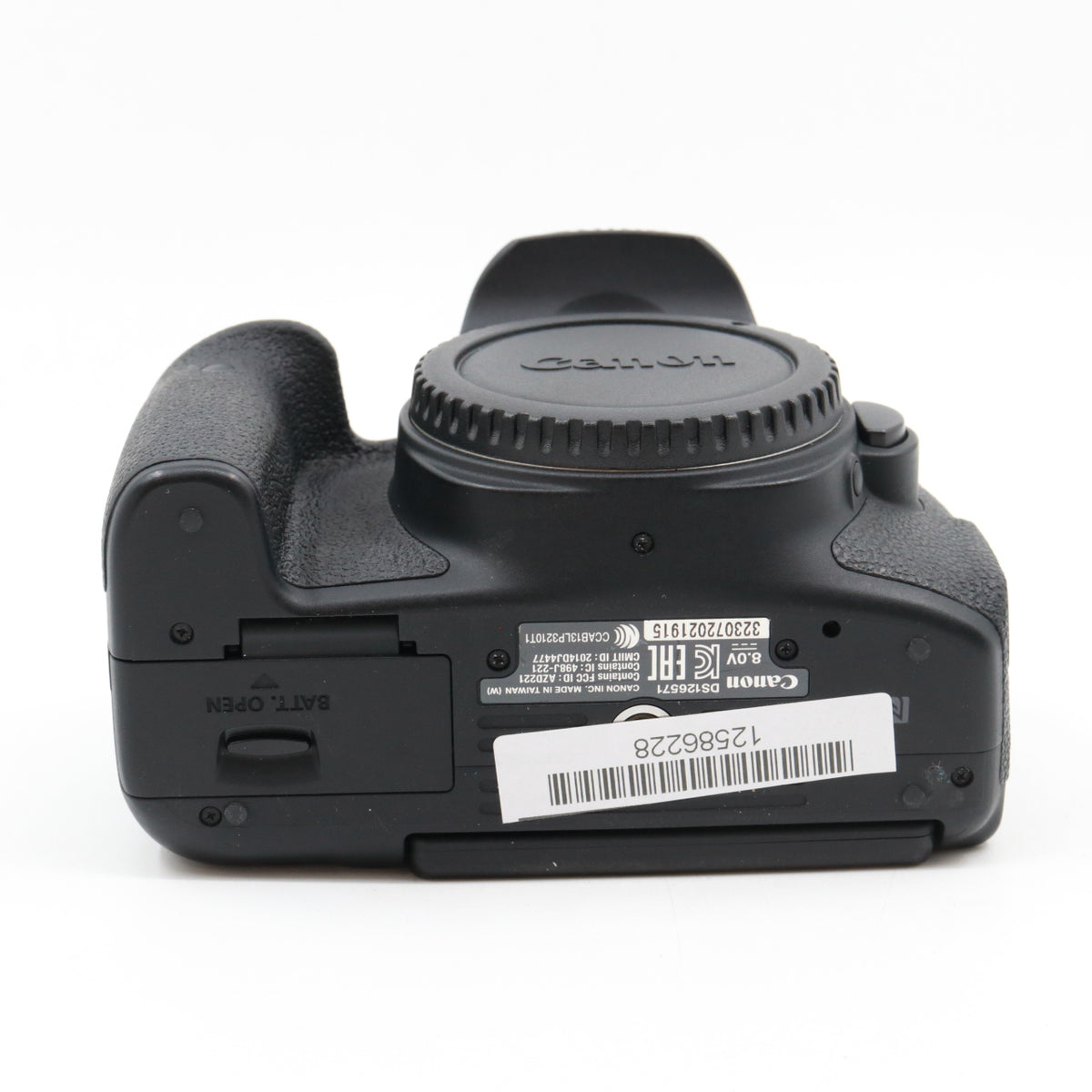 Canon EOS 750D body used