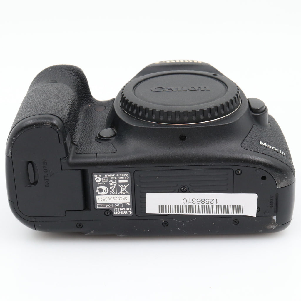 Canon EOS 5D mark III body used