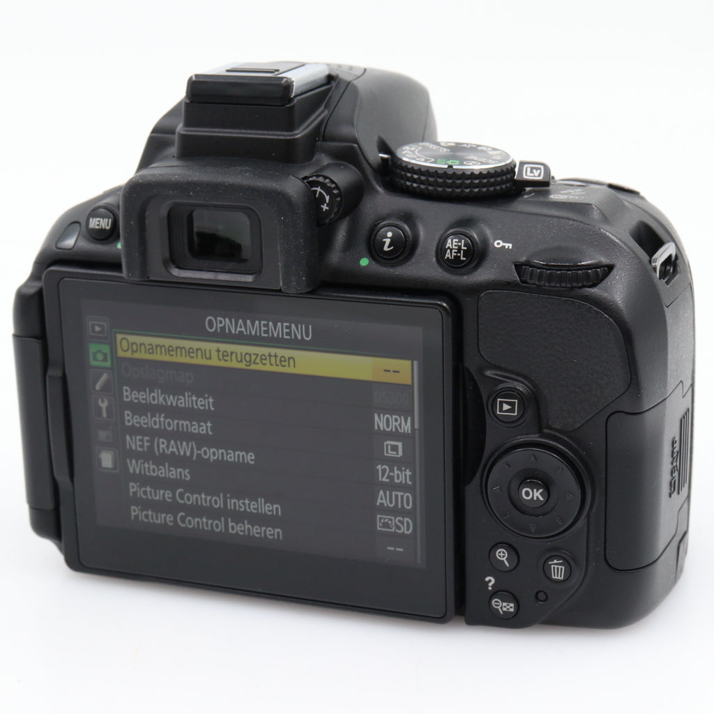 Nikon D5300 body used