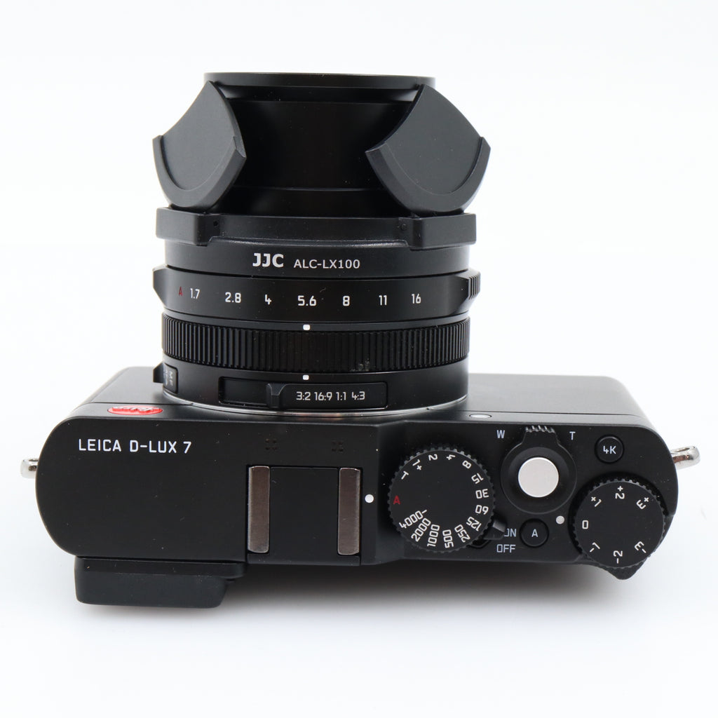 Leica 19140 D-LUX 7 used