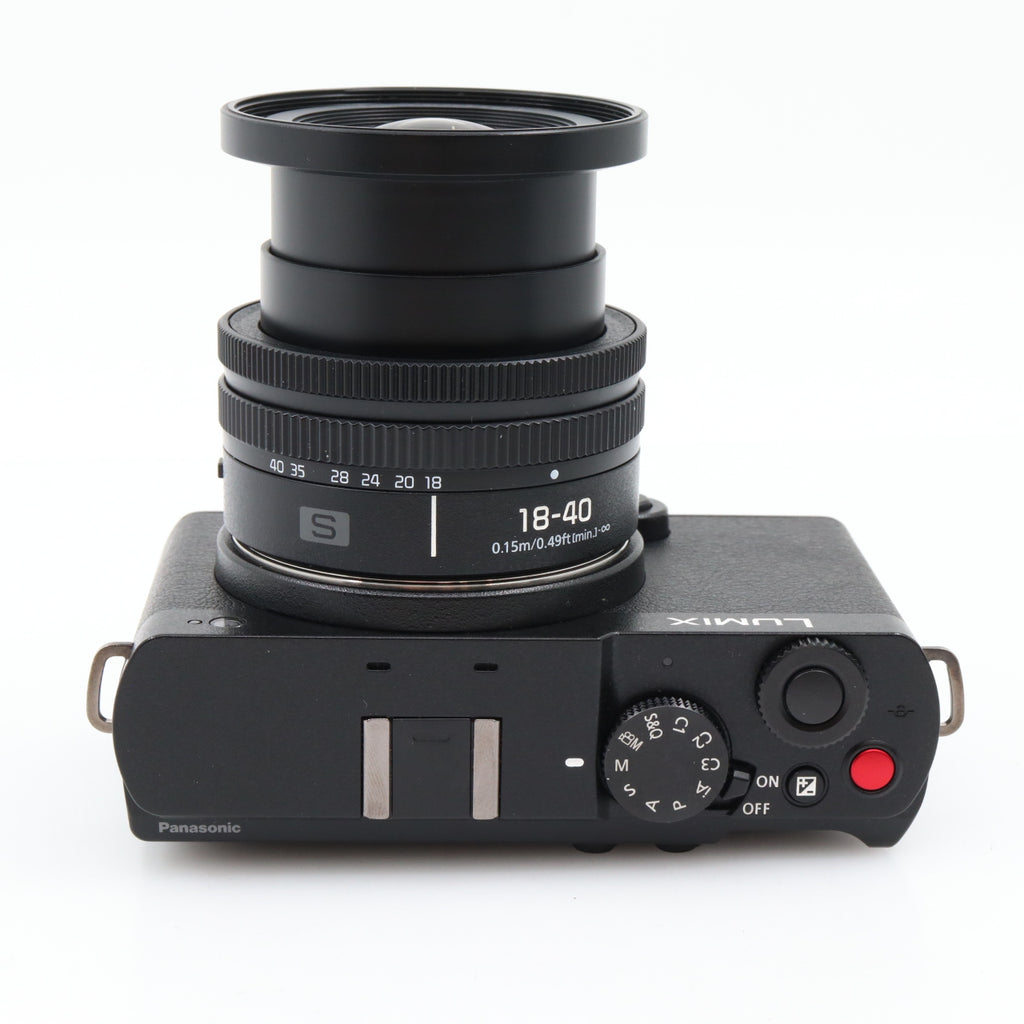 Panasonic Lumix S9 + S 18-40mm f/4.5-6.3 used