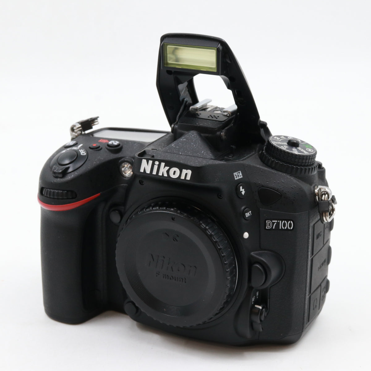 Nikon D7100 body used