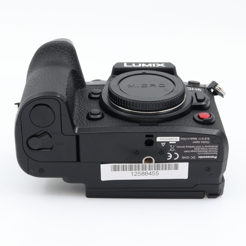 Panasonic Lumix DC-GH6 body used