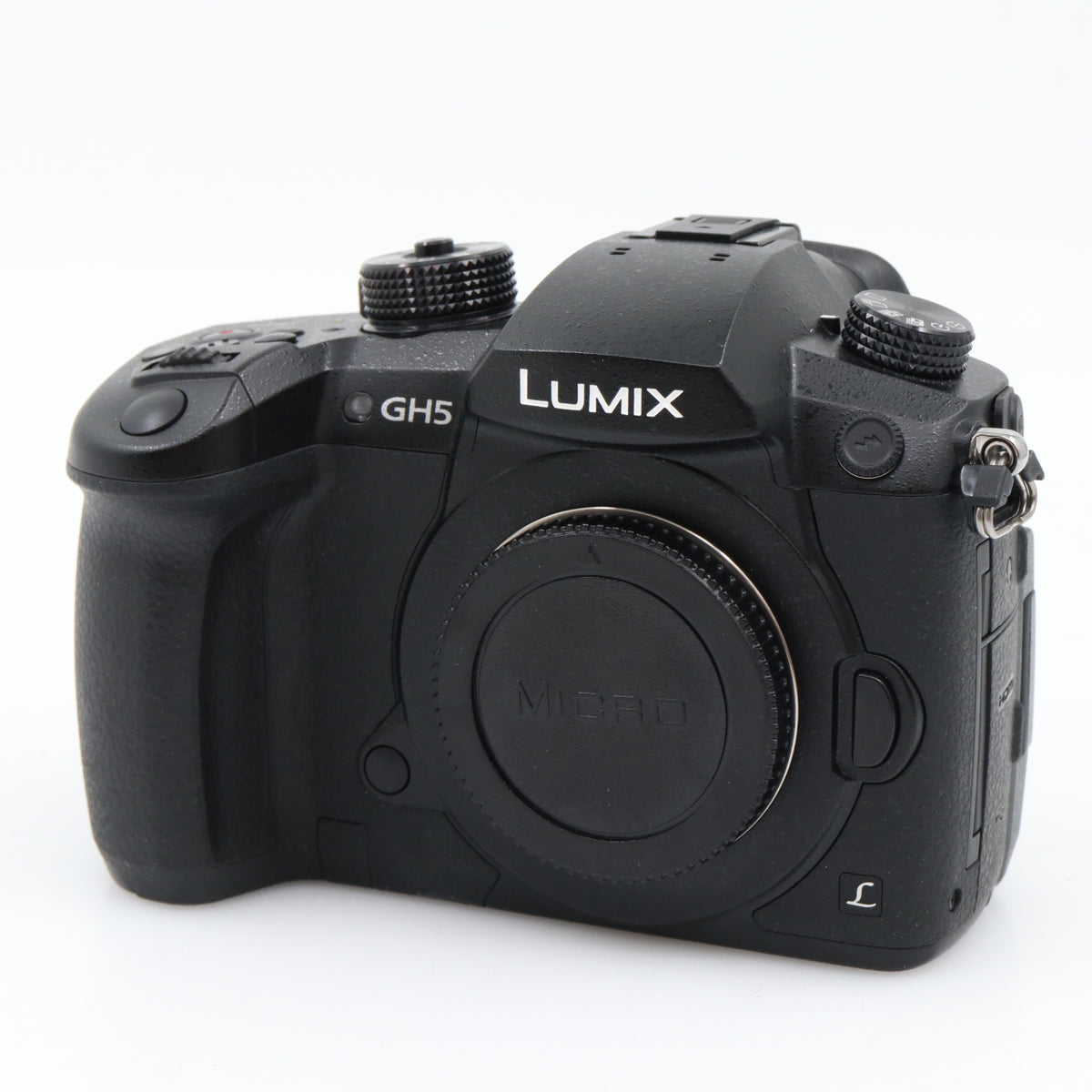 Panasonic Lumix DMC-GH5 body used