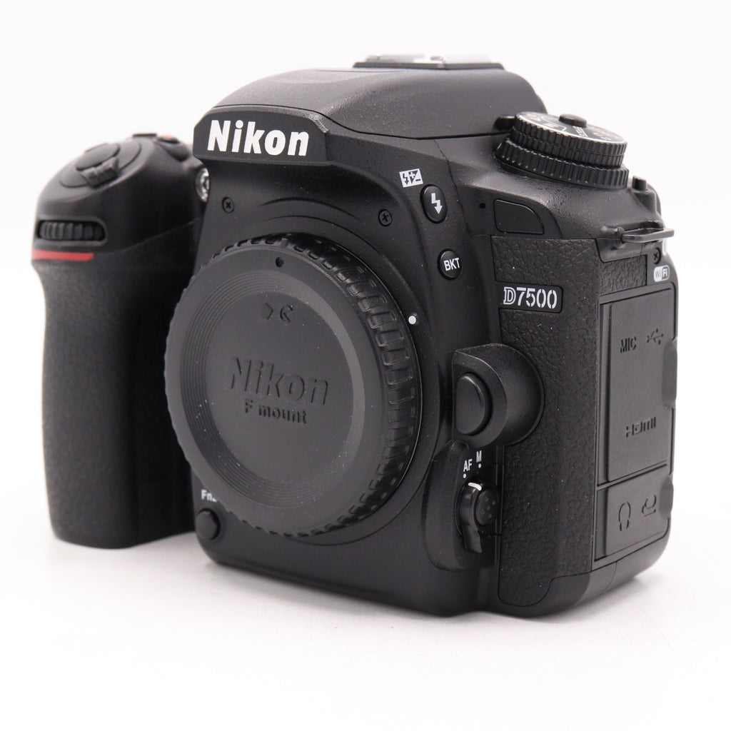 Nikon D7500 boîtier occasion