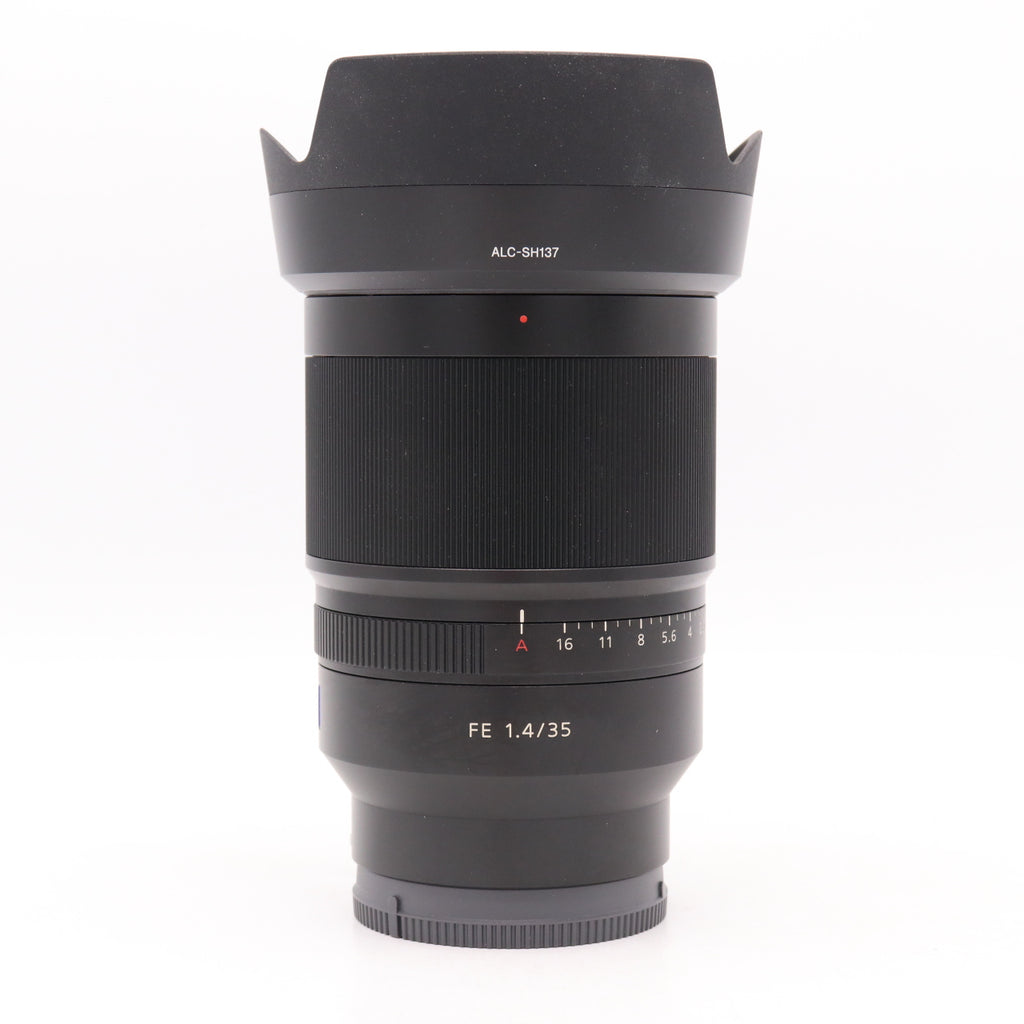 Sony FE 35mm F/1.4 ZA ZEISS Distagon T* used