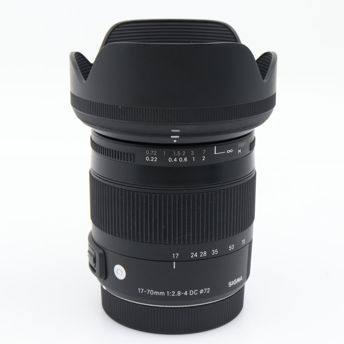Sigma 17-70mm f/2.8-4 DC Macro OS HSM Canon used