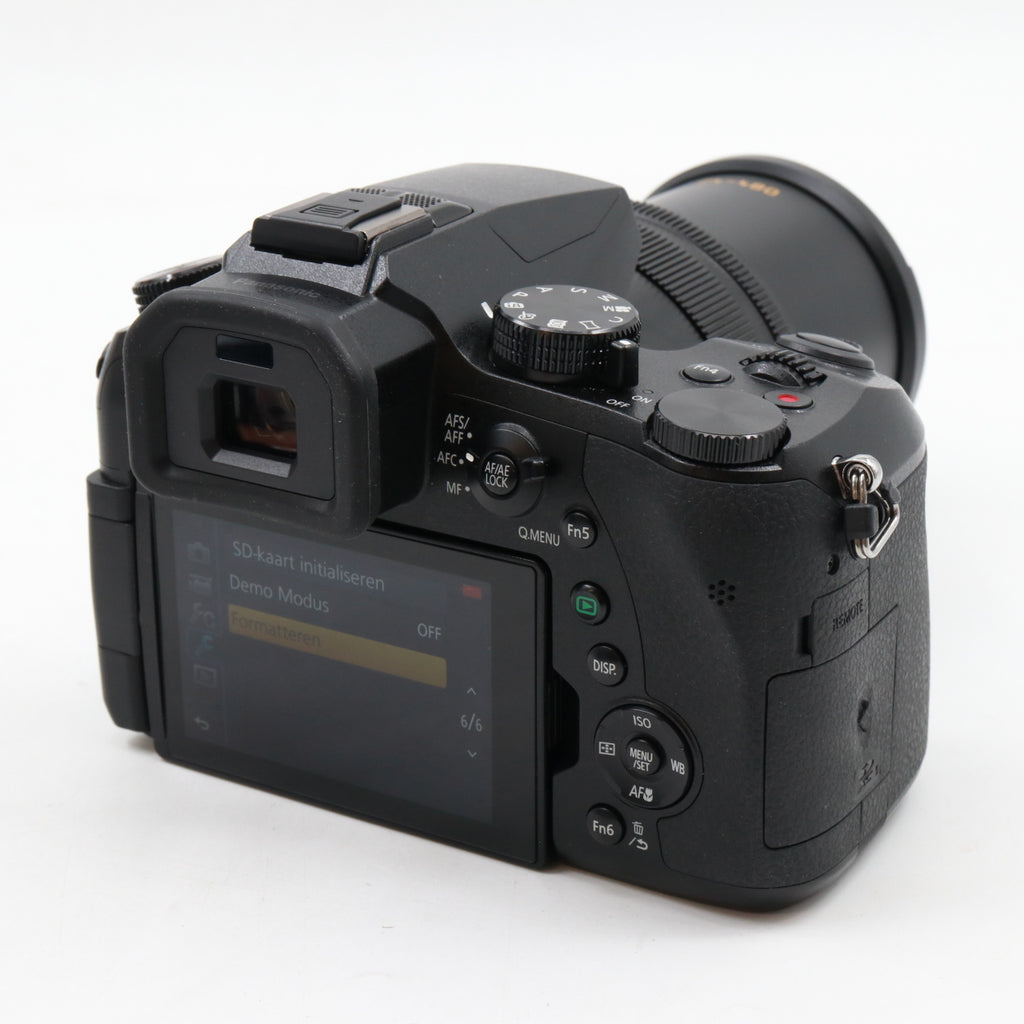 Panasonic Lumix DMC-FZ2000 used