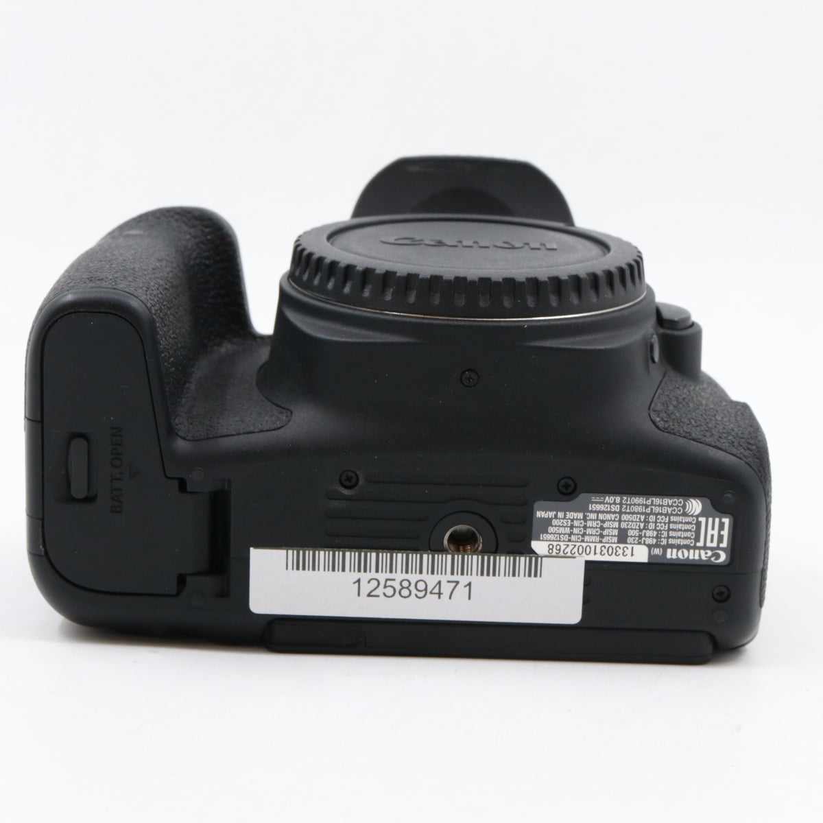 Canon EOS 77D body used