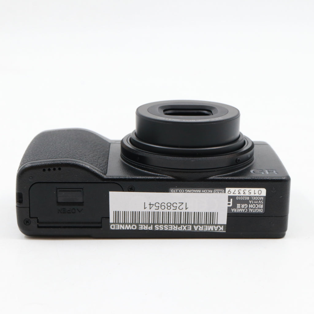 Ricoh GR III used
