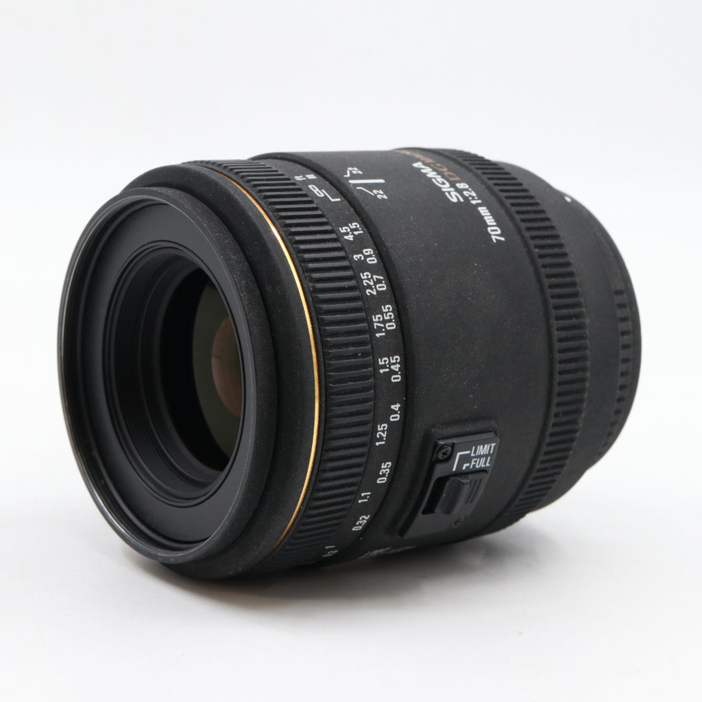 Sigma 70mm F/2.8 EX DG Macro Nikon used