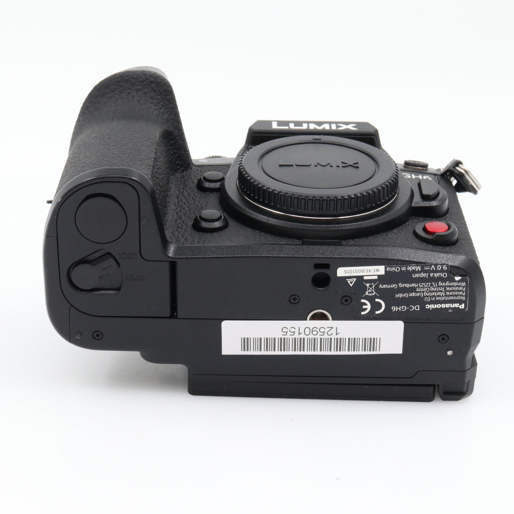 Panasonic Lumix DC-GH6 body used
