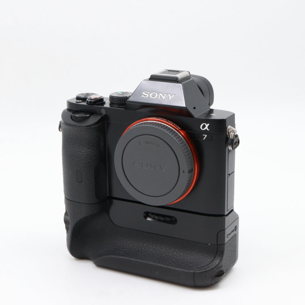 Sony A7 + VG-C1EM occasion