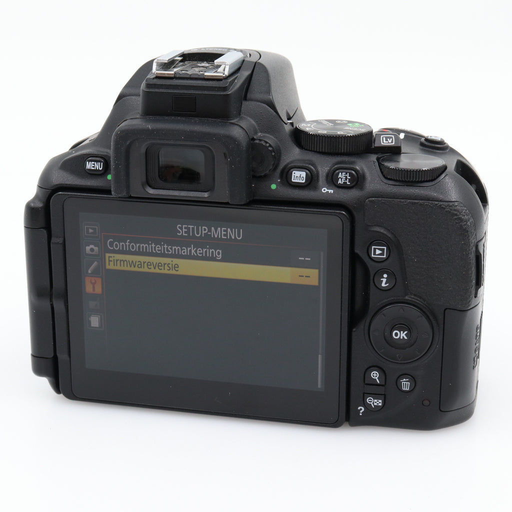 Nikon D5600 boîtier occasion