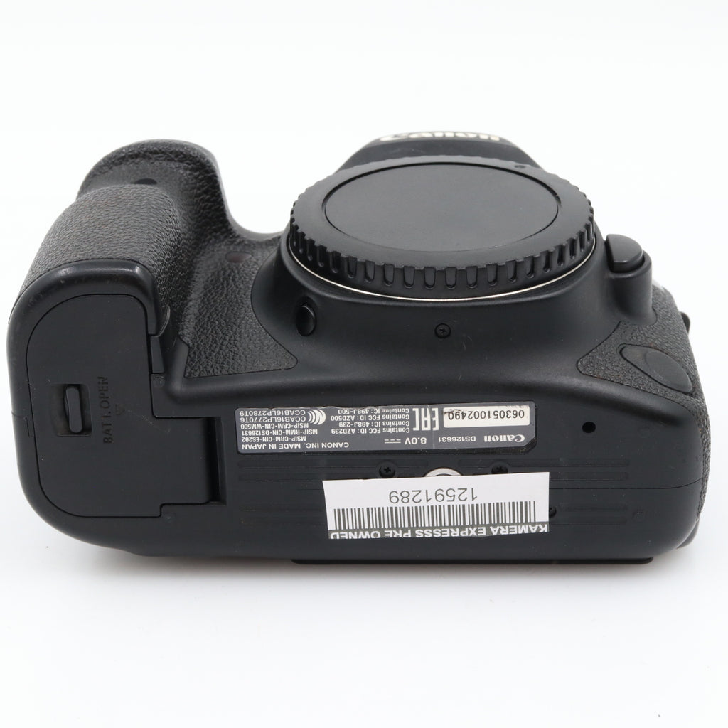 Canon EOS 6D mark II body used