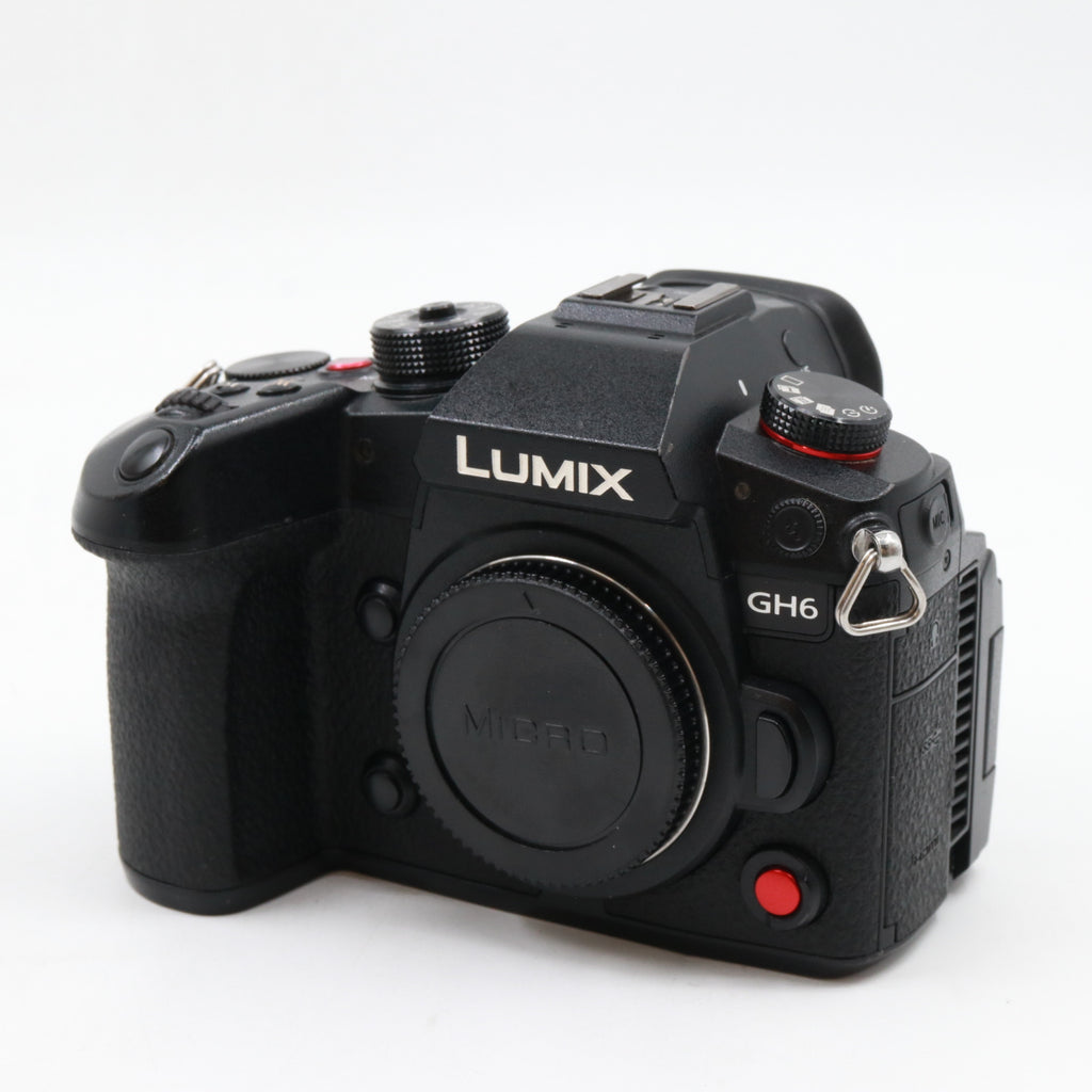 Panasonic Lumix DC-GH6 body used