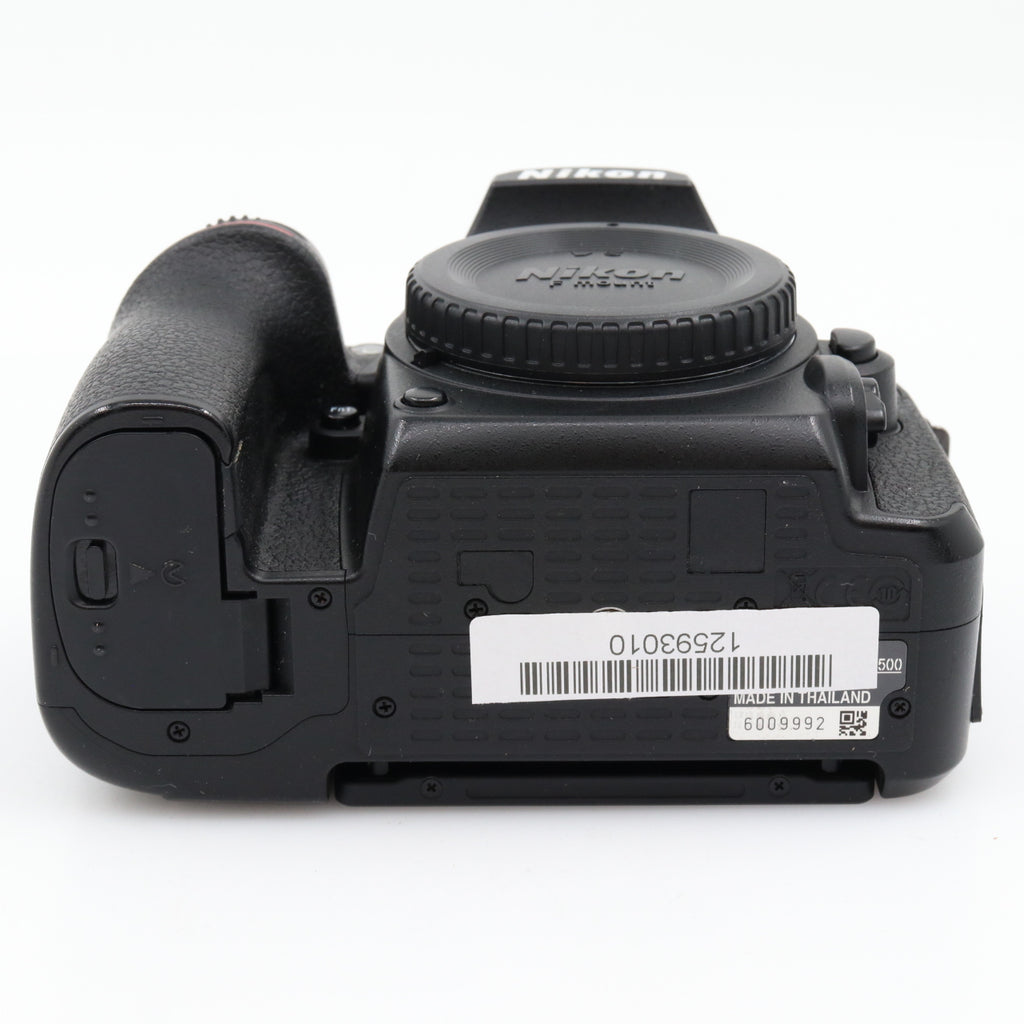 Nikon D7500 body used