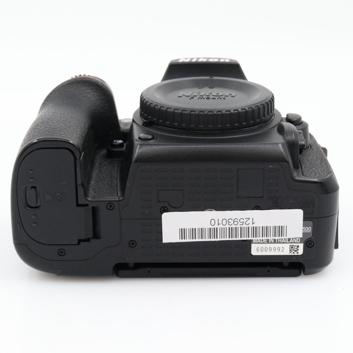 Nikon D7500 body used