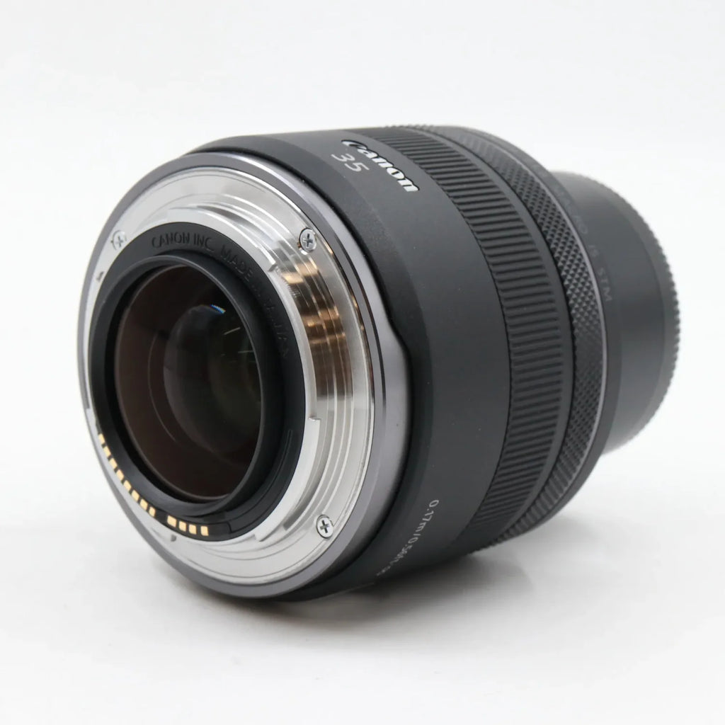 Canon RF 35mm f/1.8 Macro IS STM used