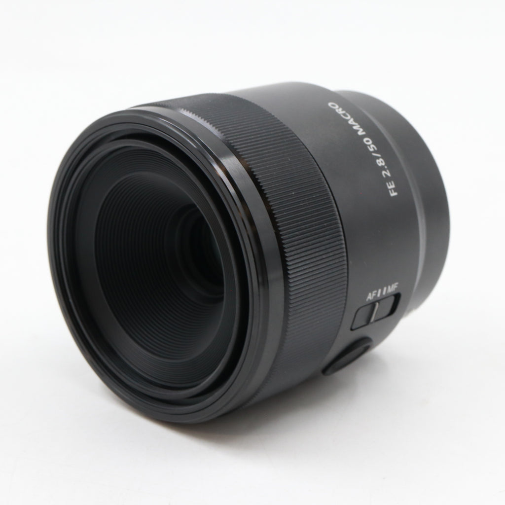 Sony FE 50mm f/2.8 Macro used