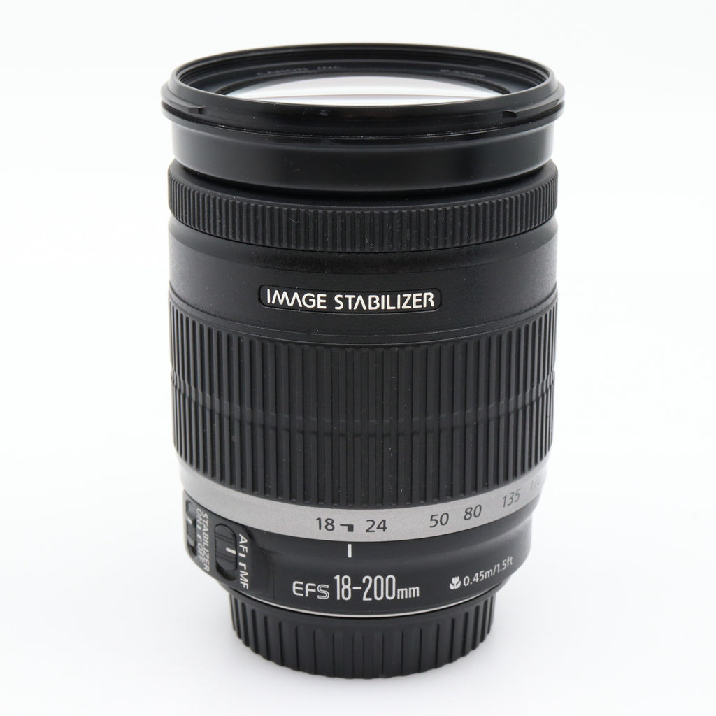 Canon EF-S 18-200mm f/3.5-5.6 IS used