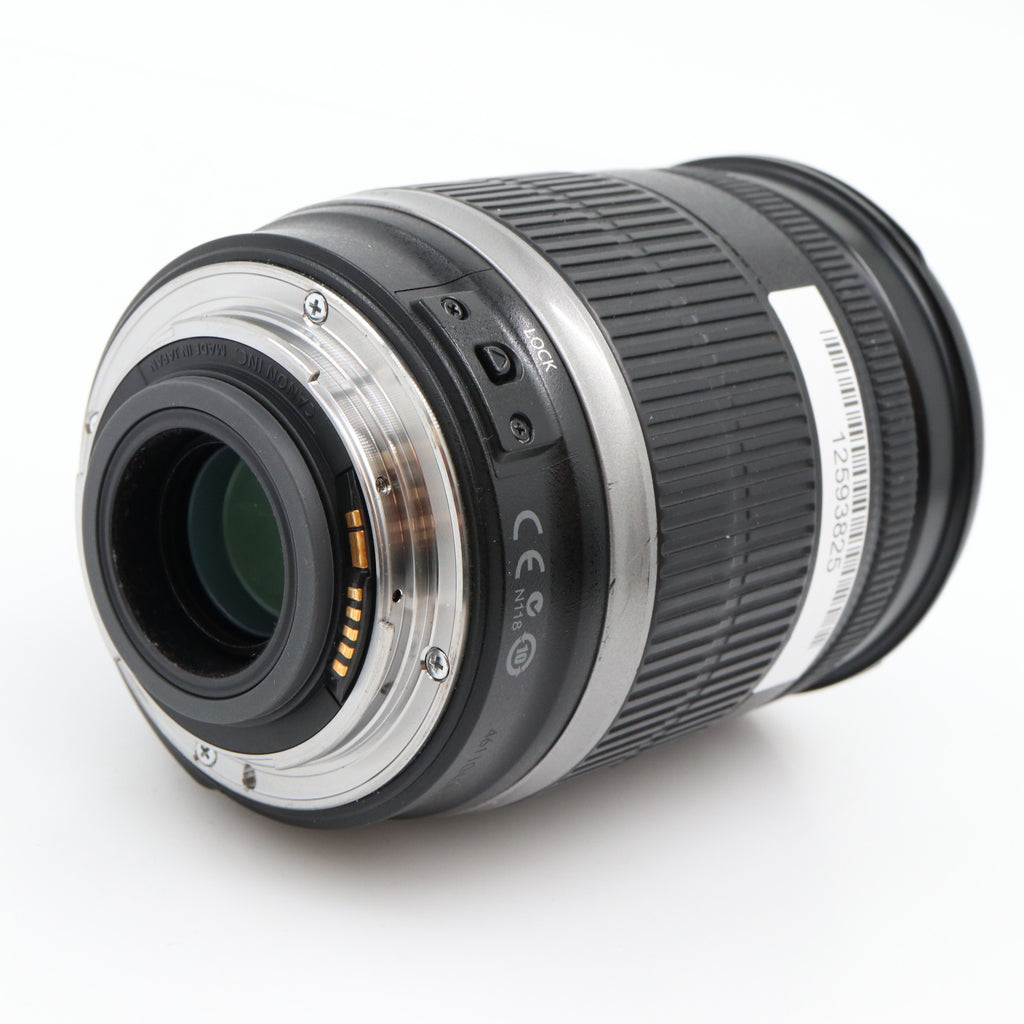 Canon EF-S 18-200mm f/3.5-5.6 IS used