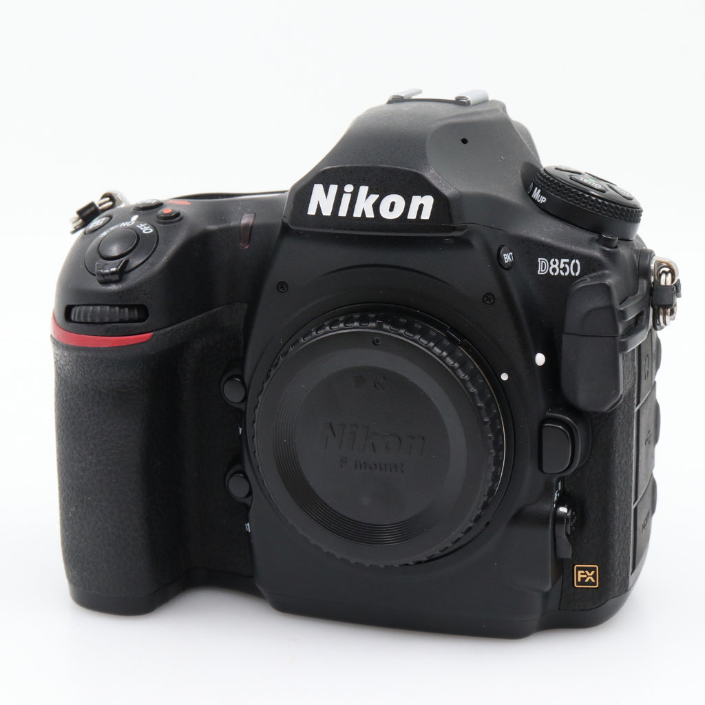 Nikon D850 body used