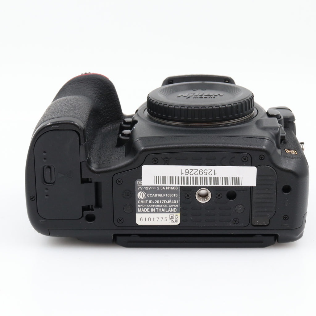 Nikon D850 body used